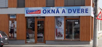 Hlohovec: nová kancelária a showroom Slovaktual