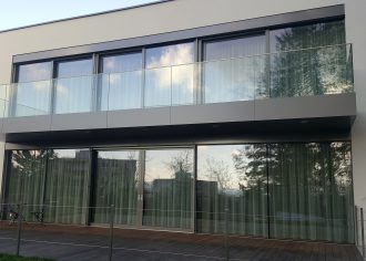 Veľké okná s výhľadom na Trenčín Veľké okná s výhľadom na Trenčín