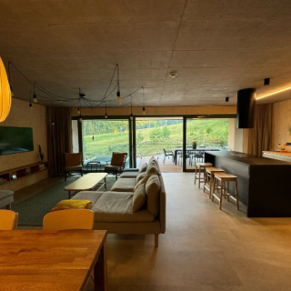 Referencia Bratislava - Devínska N. V.